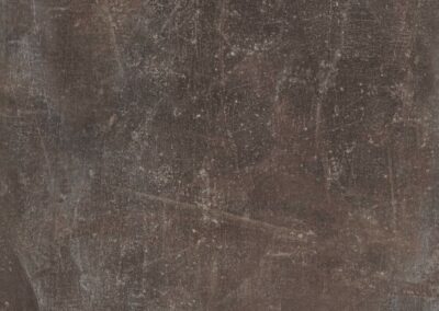 Atelier dark 4299 UE